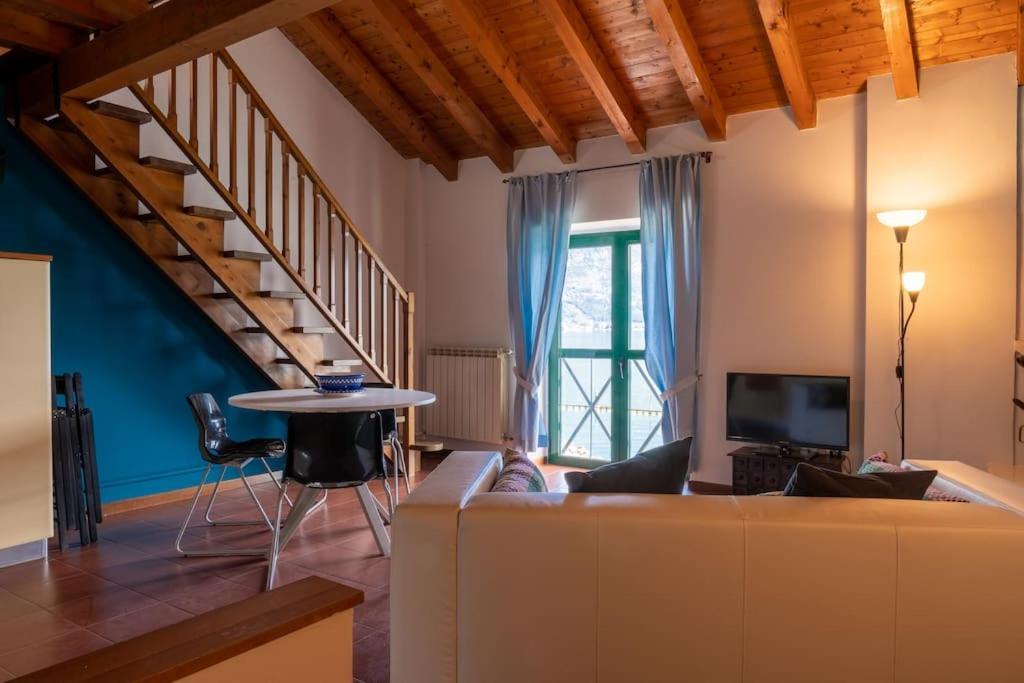 Corte Filanda Lake View Clusane Exterior foto